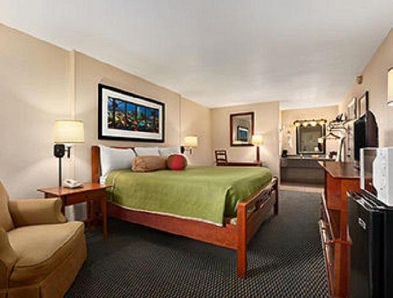 Travelodge By Wyndham New Orleans Harvey Hotel Buitenkant foto